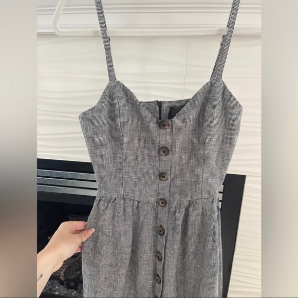 Reformation Thelma Linen Dress Houndstooth (Rare!) - Picture 2 of 6